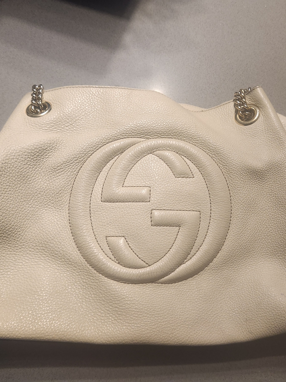 Gucci Cream Leather Shoulder Bag with Chain Straps